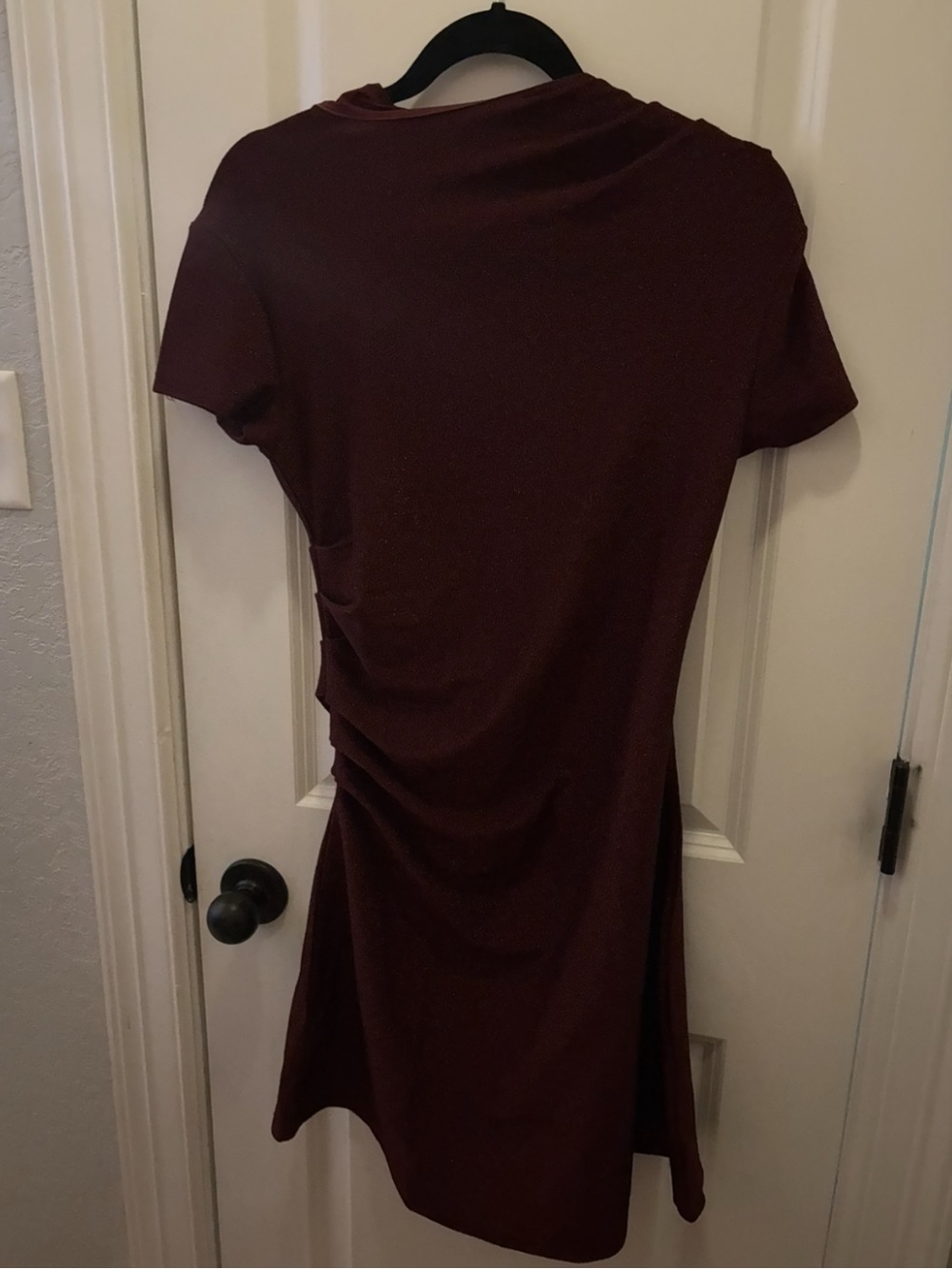 Women’s Short Sleeve Ruched Side Dress in Burgundy